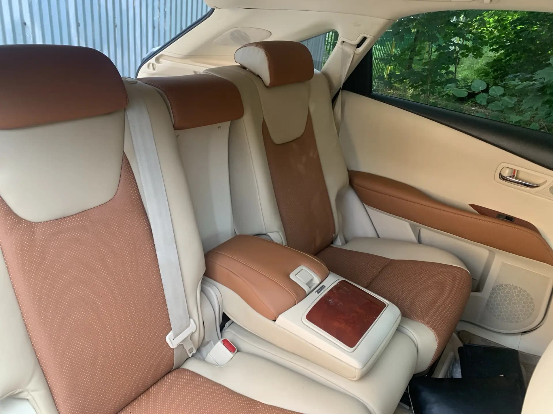 Салон Lexus после перетяжки — фото 1